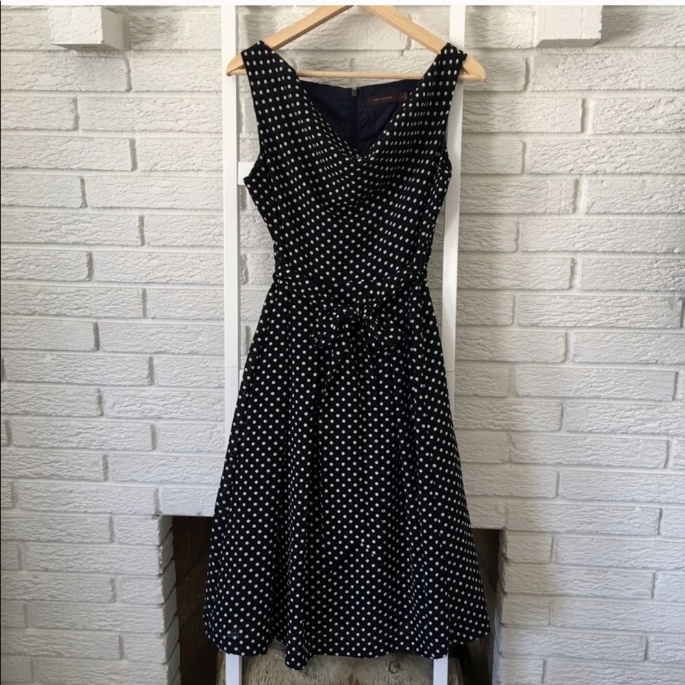 💥HP💥The Limited Navy Polka Dot Pin Up